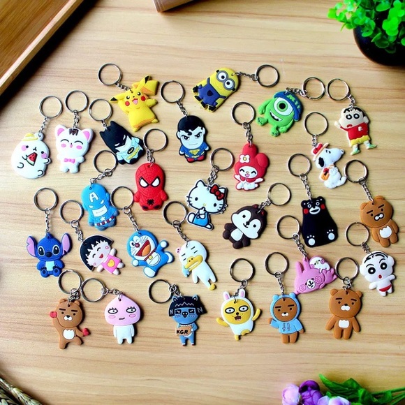 💗 Chipmunk PVC Soft Keychain NEW Cute! - Picture 3 of 6